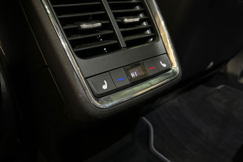 Skoda Enyaq 2022 80x 4x4 SportLine iV