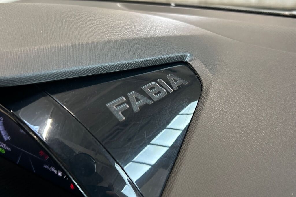 SKODA Fabia 2024 1.0 TSI 116 Essence DSG Autom.