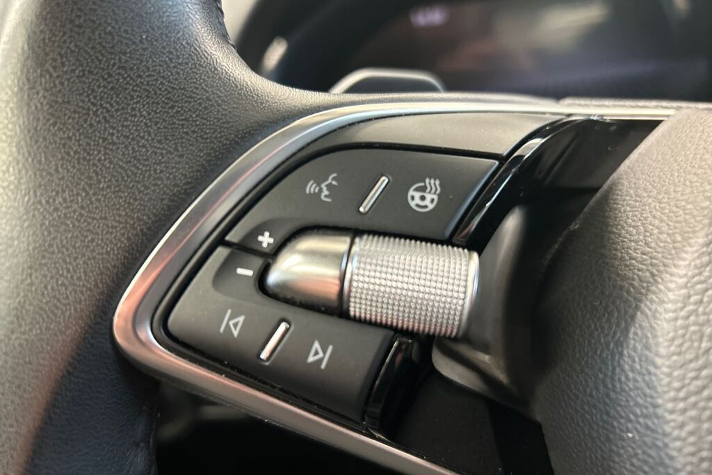 Skoda Kamiq 2024 1.0 TSI 116 Selection DSG Autom.