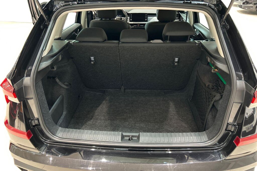 SKODA Kamiq 2024 1.0 TSI 116 Selection DSG Autom.