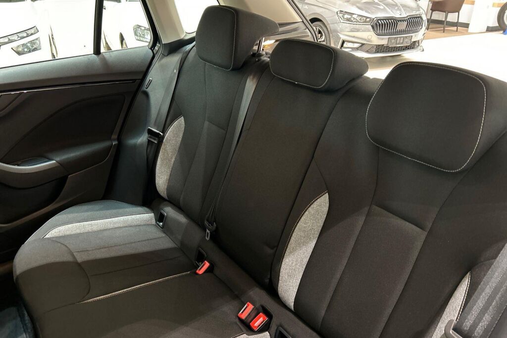 SKODA Kamiq 2024 1.0 TSI 116 Selection DSG Autom.