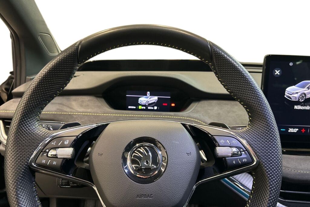 Skoda Enyaq 2023 Coupe 80x 4x4 RS iV