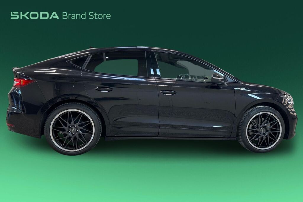 Skoda Enyaq 2023 Coupe 80x 4x4 RS iV