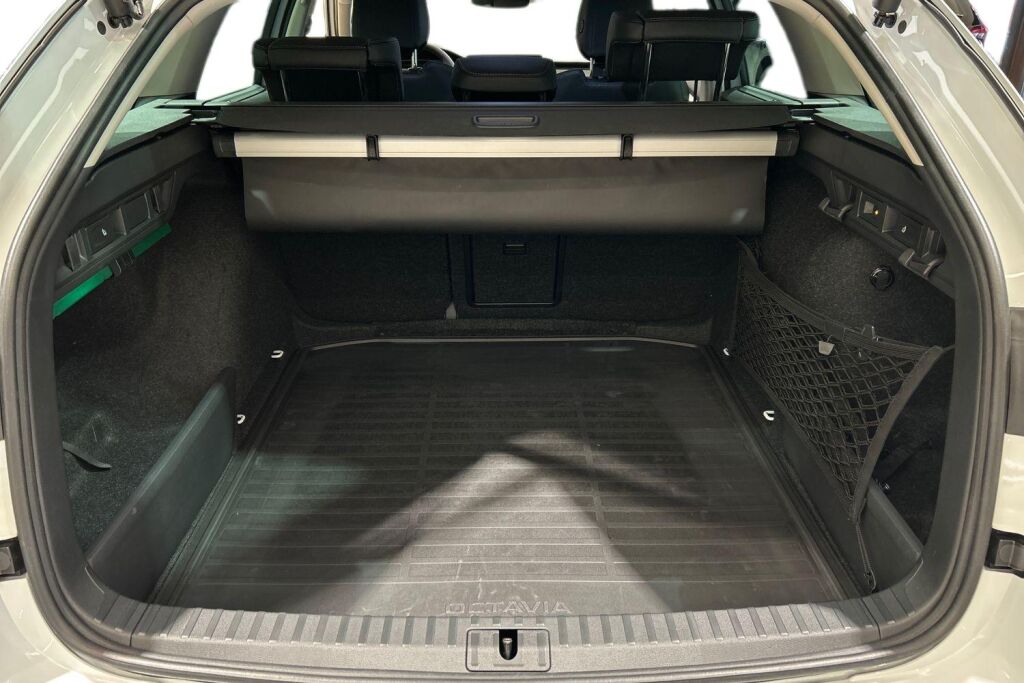 Skoda Octavia 2025 Combi 1.5 TSI 150 Style eTEC DSG Autom.