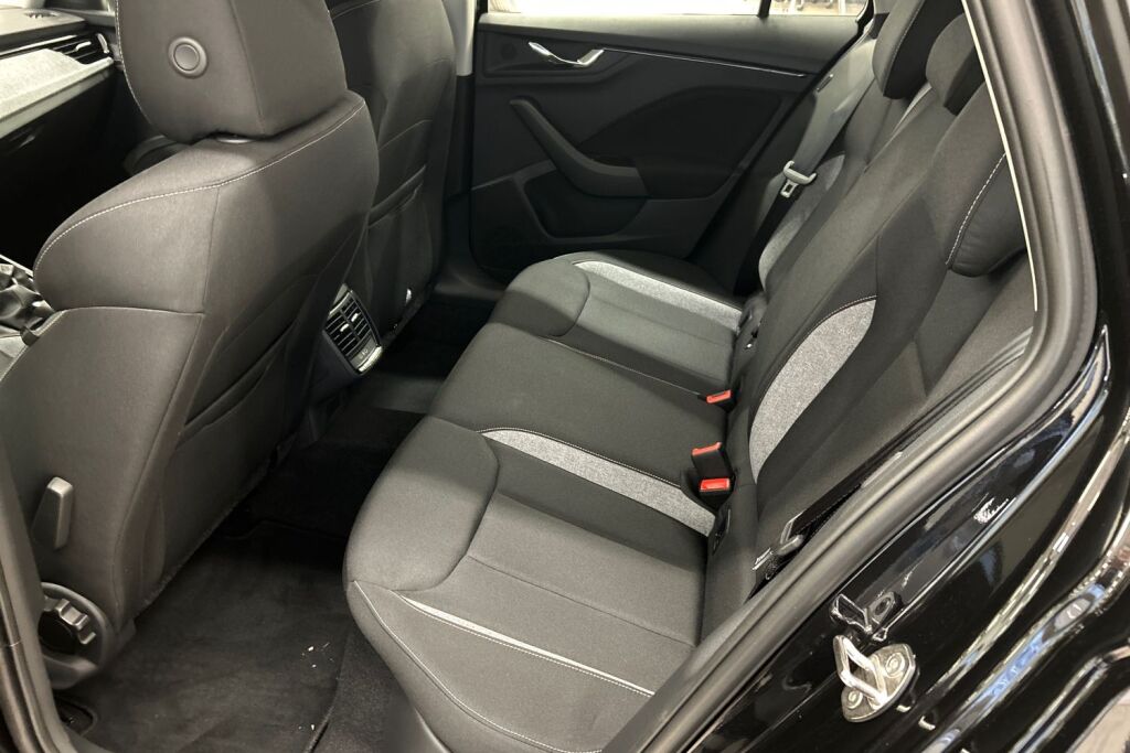 Skoda Kamiq 2025 1.0 TSI 116 Selection DSG Autom.