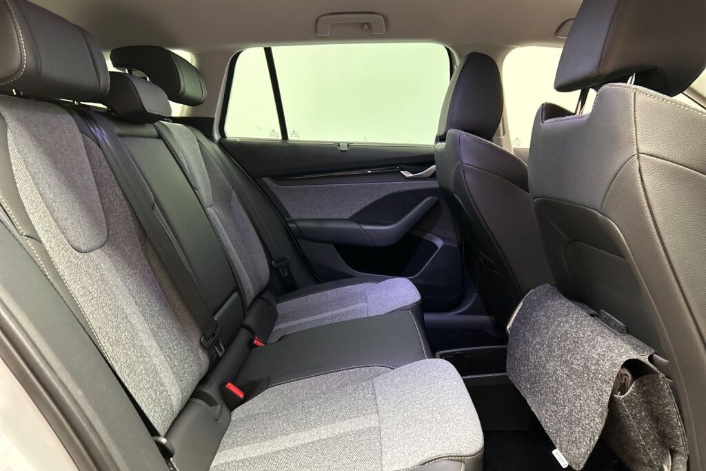 Skoda Octavia 2025 Combi 1.5 TSI 116 Style eTEC DSG Autom.