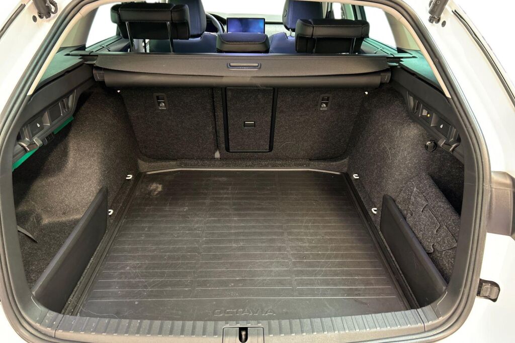 Skoda Octavia 2025 Combi 1.5 TSI 116 Style eTEC DSG Autom.