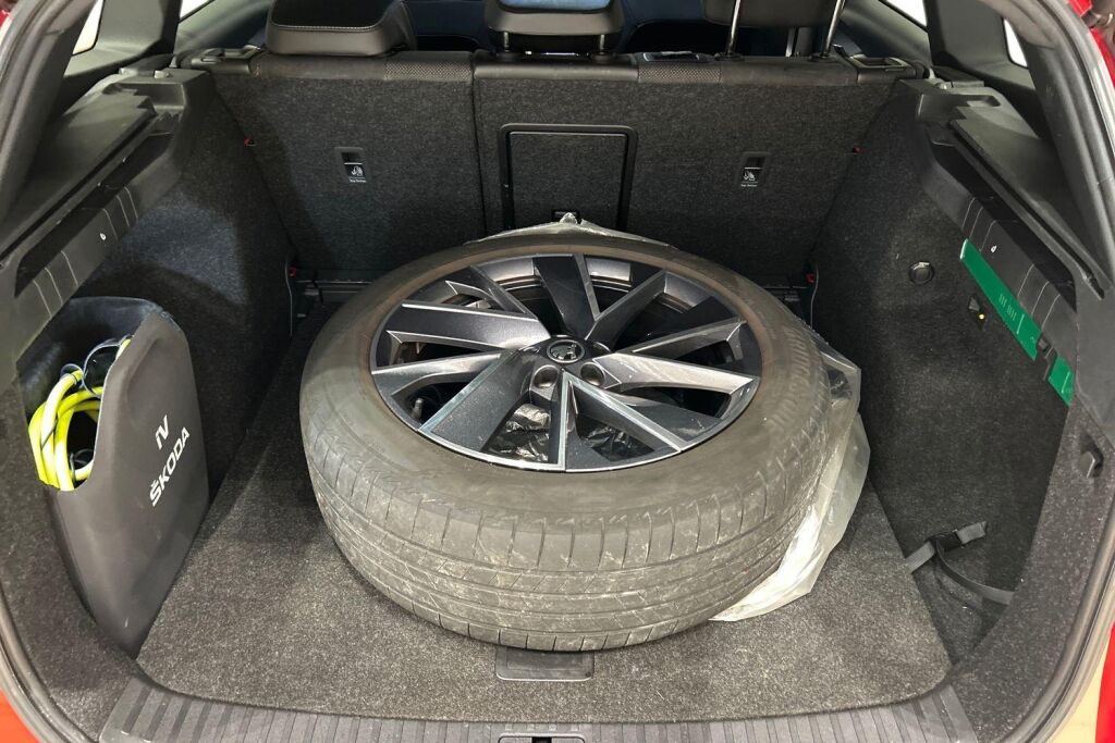 Skoda Enyaq 2022 80x 4x4 SportLine iV