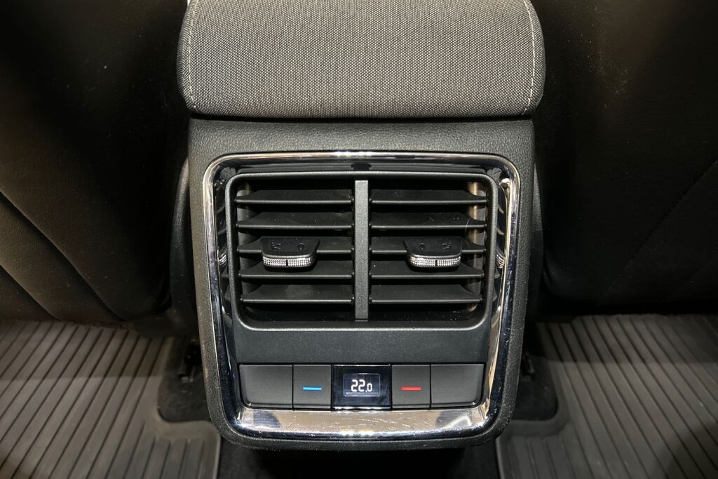 Skoda Enyaq 2022 80x 4x4 iV