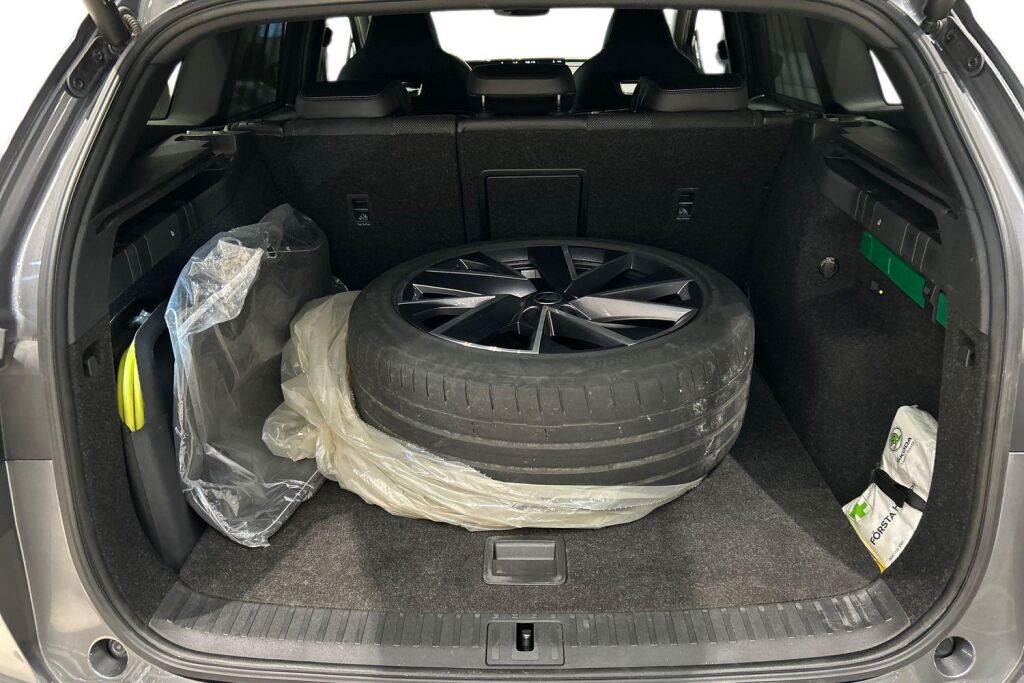 Skoda Enyaq 2022 80x 4x4 SportLine iV