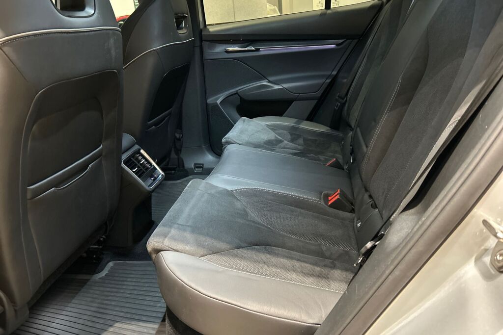 Skoda Enyaq 2022 80x 4x4 SportLine iV