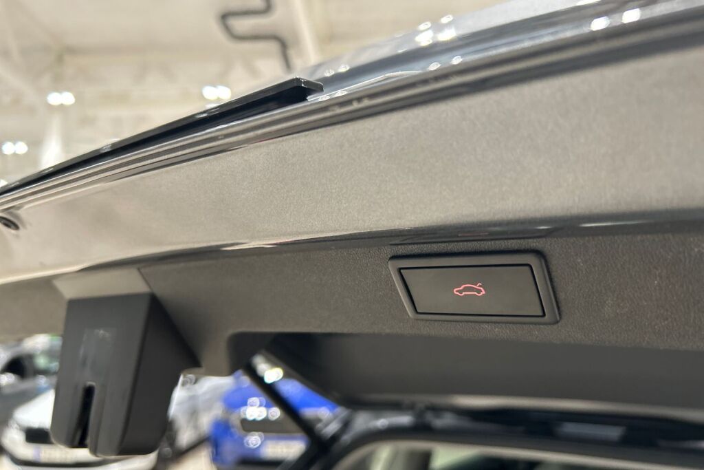 SKODA ENYAQ 2022 80x 4x4 iV