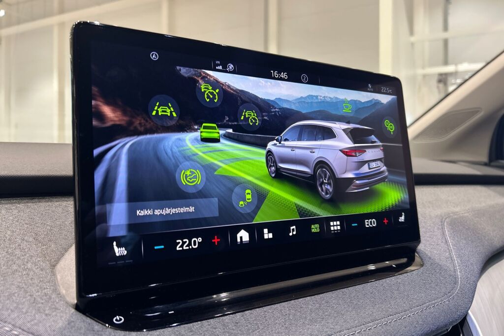 SKODA ENYAQ 2022 80x 4x4 iV