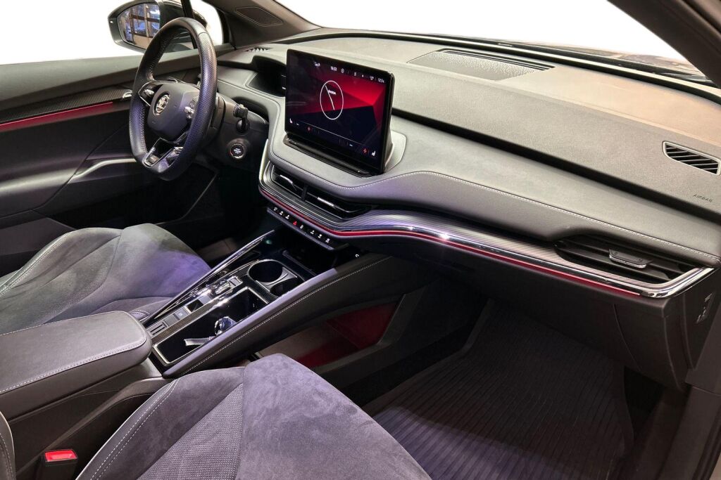 Skoda Enyaq 2023 80x 4x4 SportLine iV