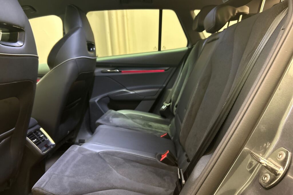 Skoda Enyaq 2023 80x 4x4 SportLine iV