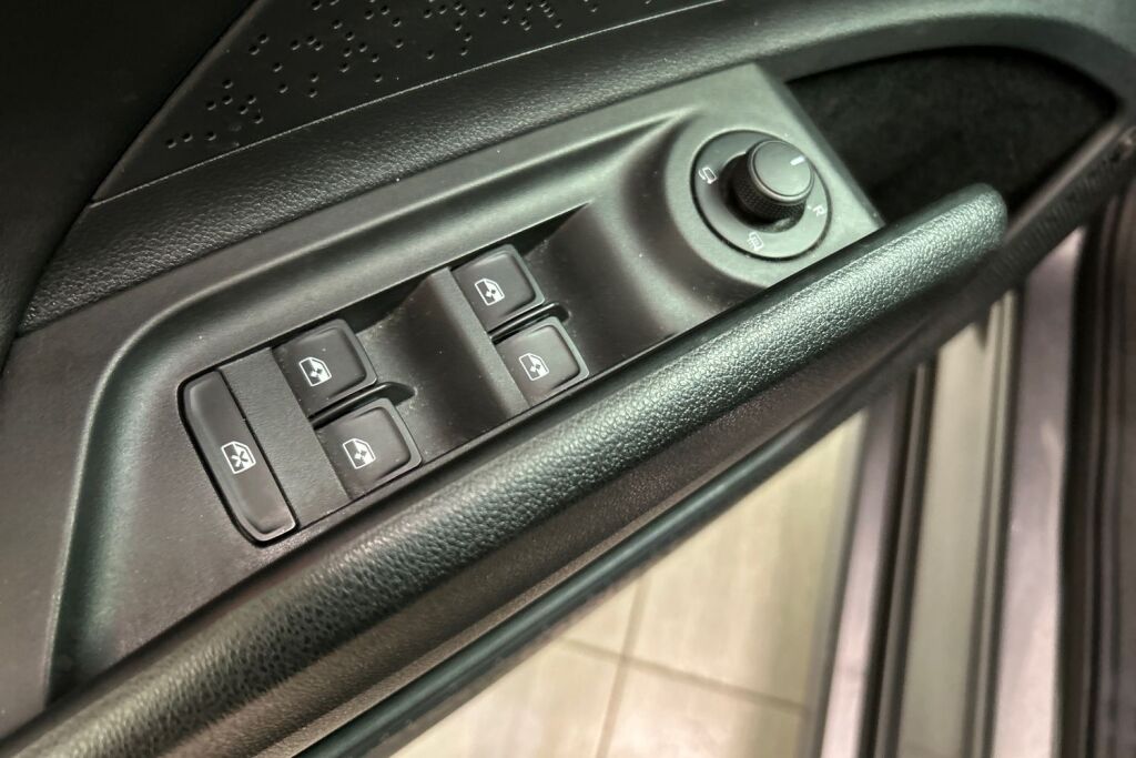 Skoda Enyaq 2023 80x 4x4 SportLine iV