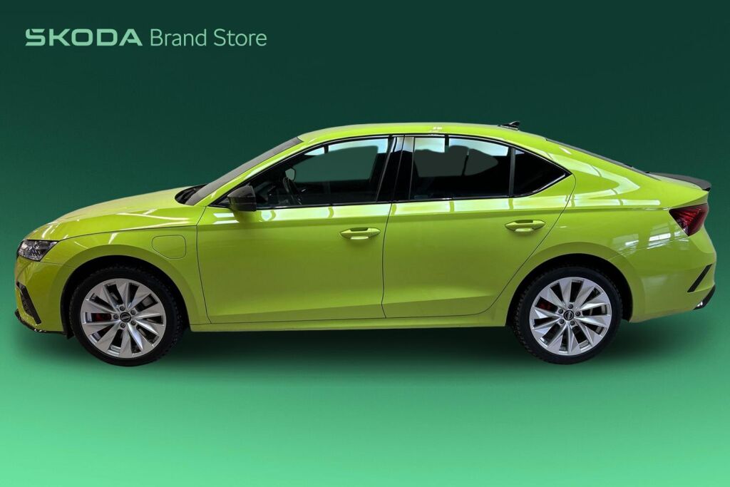 Skoda Octavia 2024 1,4 TSI PHEV RS iV DSG Autom.