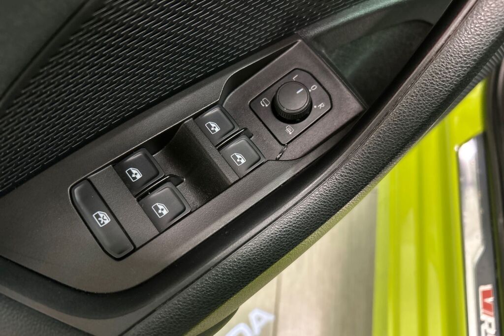 Skoda Octavia 2024 1,4 TSI PHEV RS iV DSG Autom.