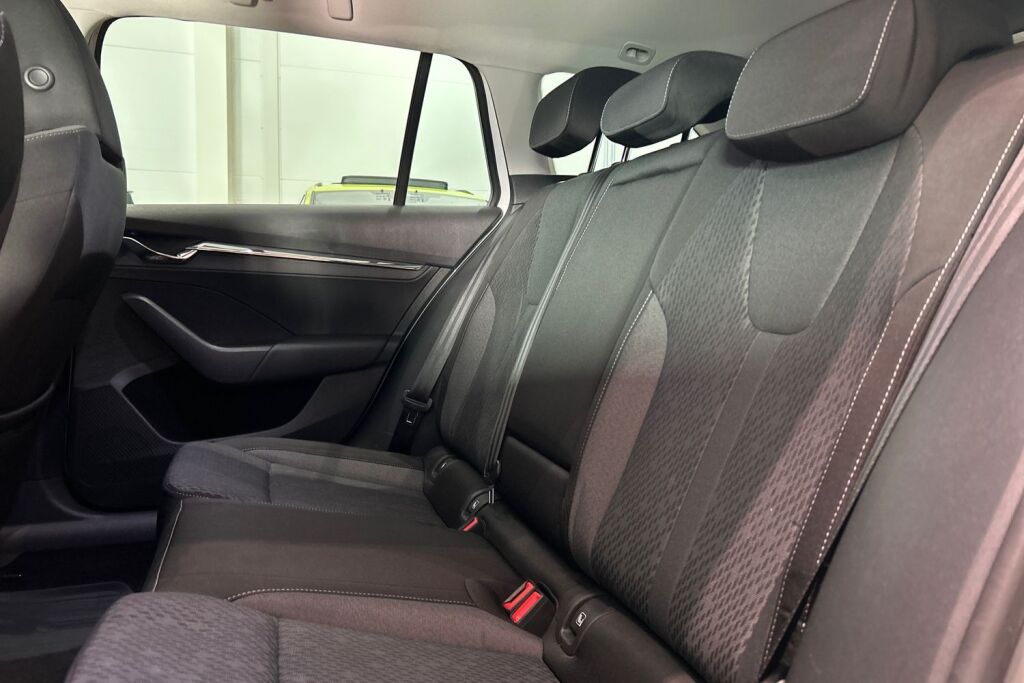 Skoda Octavia 2021 Combi 1.4 TSI PHEV Style iV DSG Autom.