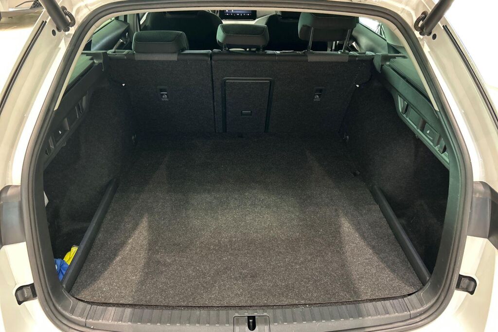 Skoda Octavia 2021 Combi 1.4 TSI PHEV Style iV DSG Autom.