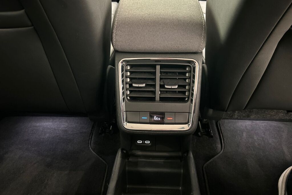 Skoda Enyaq 2022 60 iV