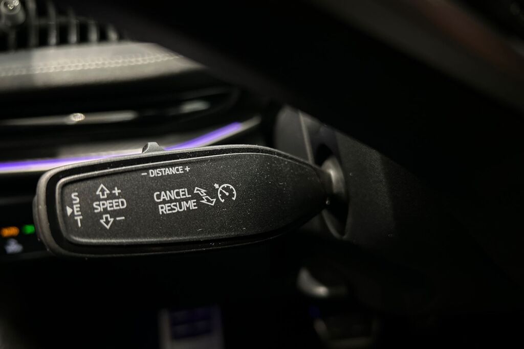 Skoda Superb 2025 2.0 TSI 204 SportLine DSG Autom.