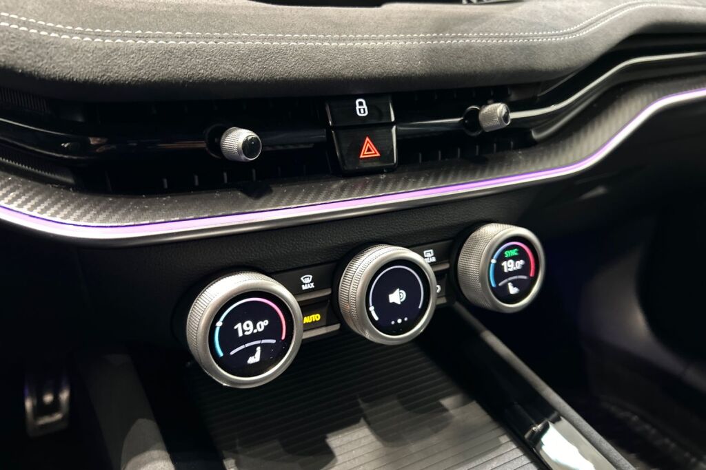 Skoda Superb 2025 2.0 TSI 204 SportLine DSG Autom.