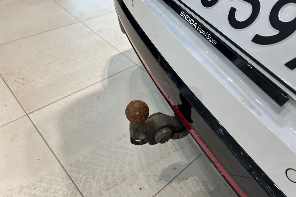 Skoda Enyaq 2022 80x 4x4 RS iV - ILMALÄMPÖPUMPPU - Tehdastakuu voimassa 02/2027