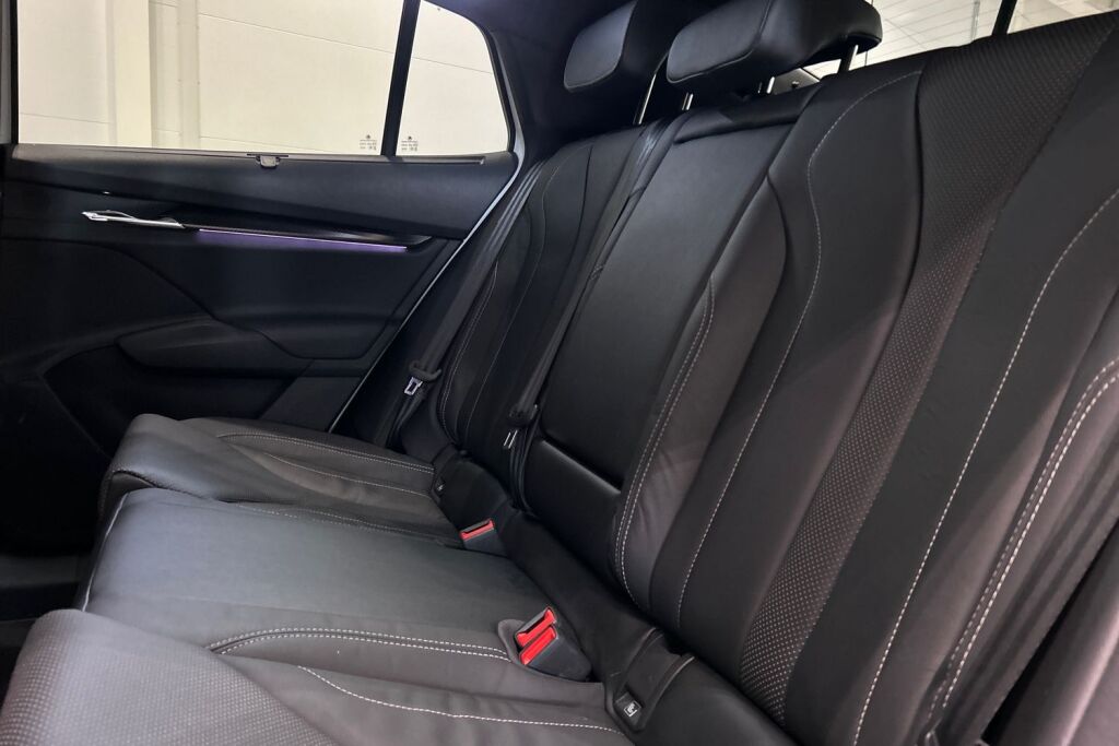 Skoda Enyaq 2022 80x 4x4 RS iV - ILMALÄMPÖPUMPPU - Tehdastakuu voimassa 02/2027