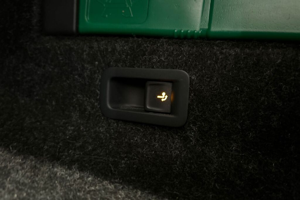 Skoda Enyaq 2022 80x 4x4 RS iV - ILMALÄMPÖPUMPPU - Tehdastakuu voimassa 02/2027