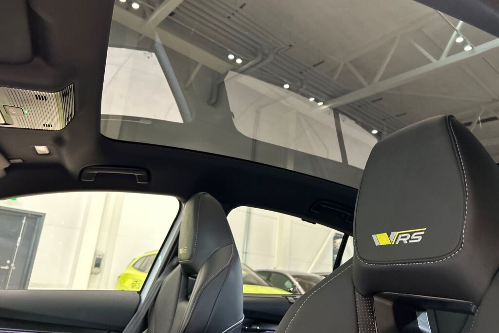 Skoda Enyaq 2022 80x 4x4 RS iV - ILMALÄMPÖPUMPPU - Tehdastakuu voimassa 02/2027