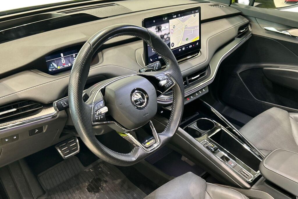 Skoda Enyaq 2023 80x 4x4 RS iV