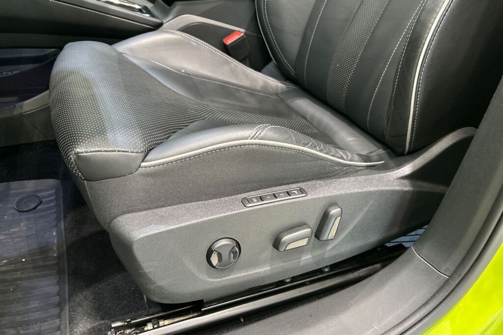 Skoda Enyaq 2023 80x 4x4 RS iV