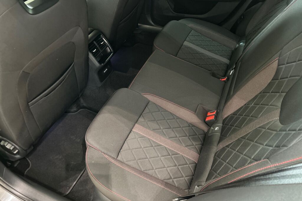 Skoda Octavia 2024 1.4 TSI PHEV RS iV DSG Autom.