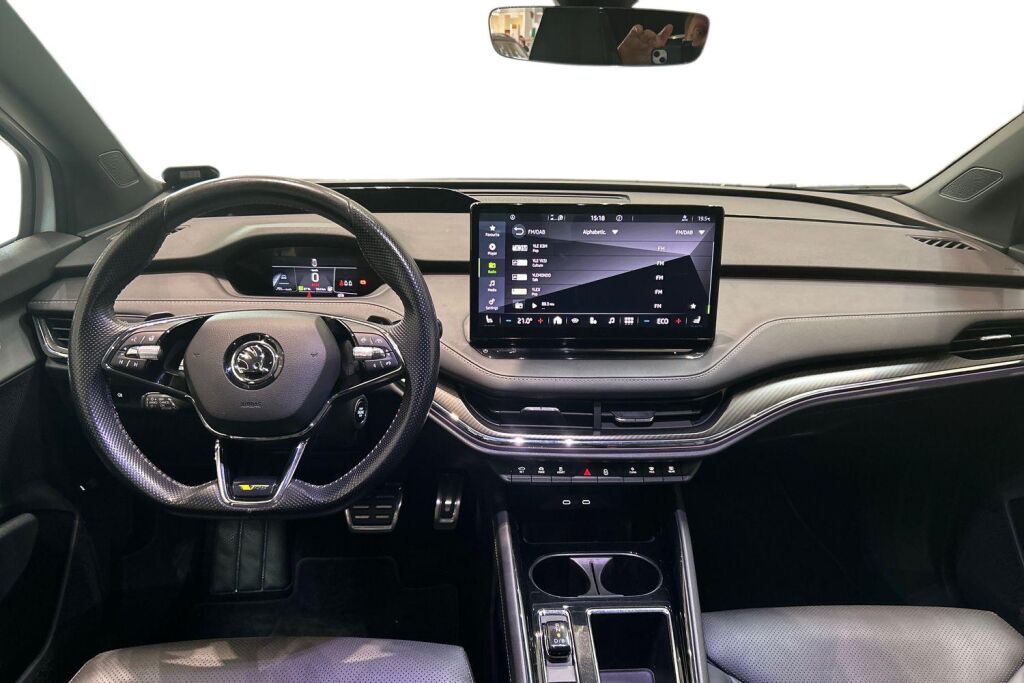 SKODA Enyaq 2022 Coupe 80x 4x4 RS iV