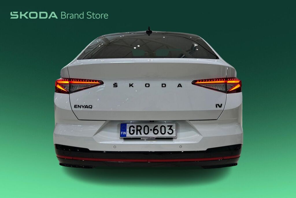SKODA Enyaq 2022 Coupe 80x 4x4 RS iV