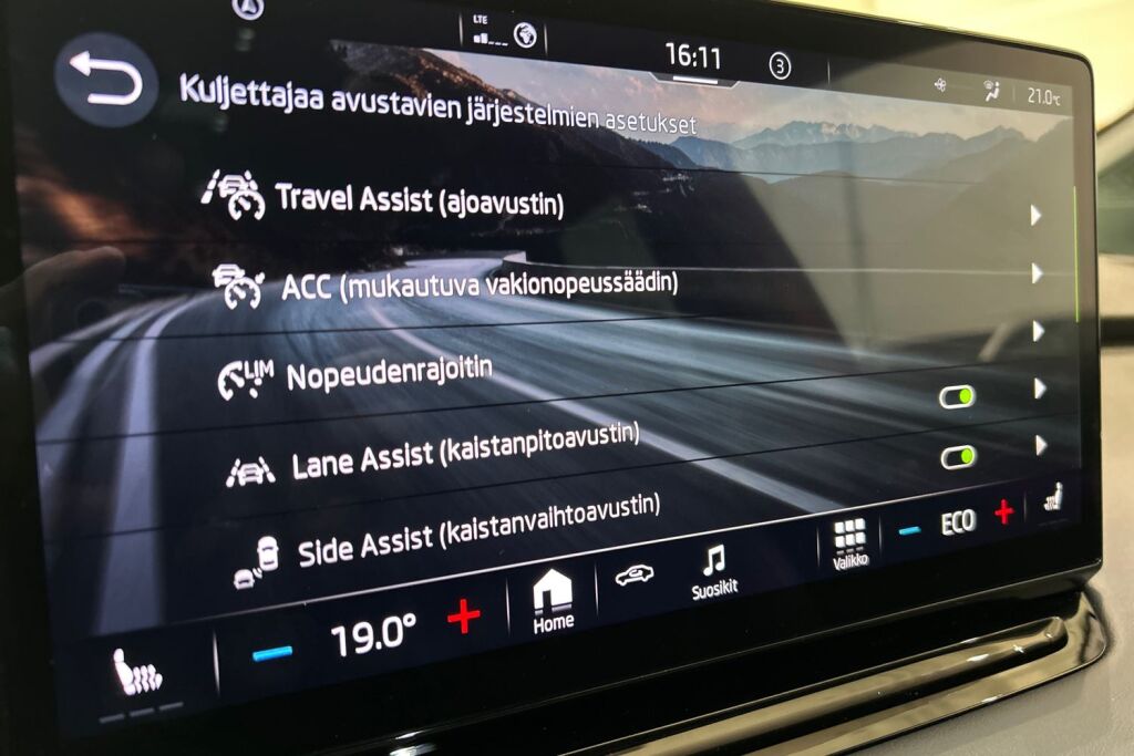 Skoda Enyaq 2022 Coupe 80x 4x4 RS iV