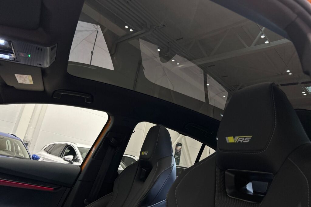 Skoda Enyaq 2023 Coupe 80x 4x4 RS iV