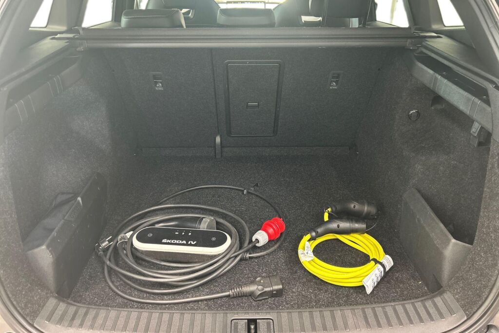 Skoda Enyaq 2023 80x 4x4 SportLine iV