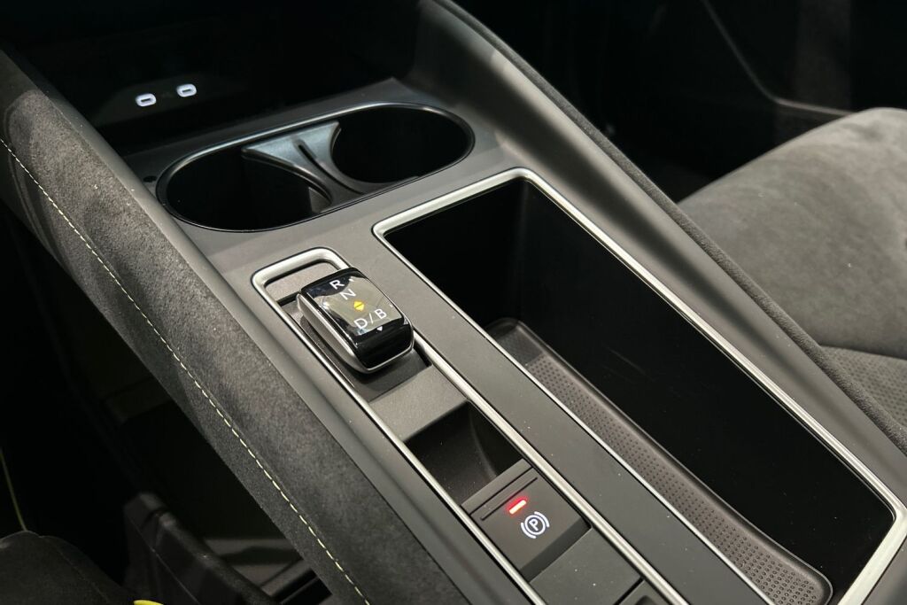 Skoda Enyaq 2026 Coupé 85x 4x4 RS