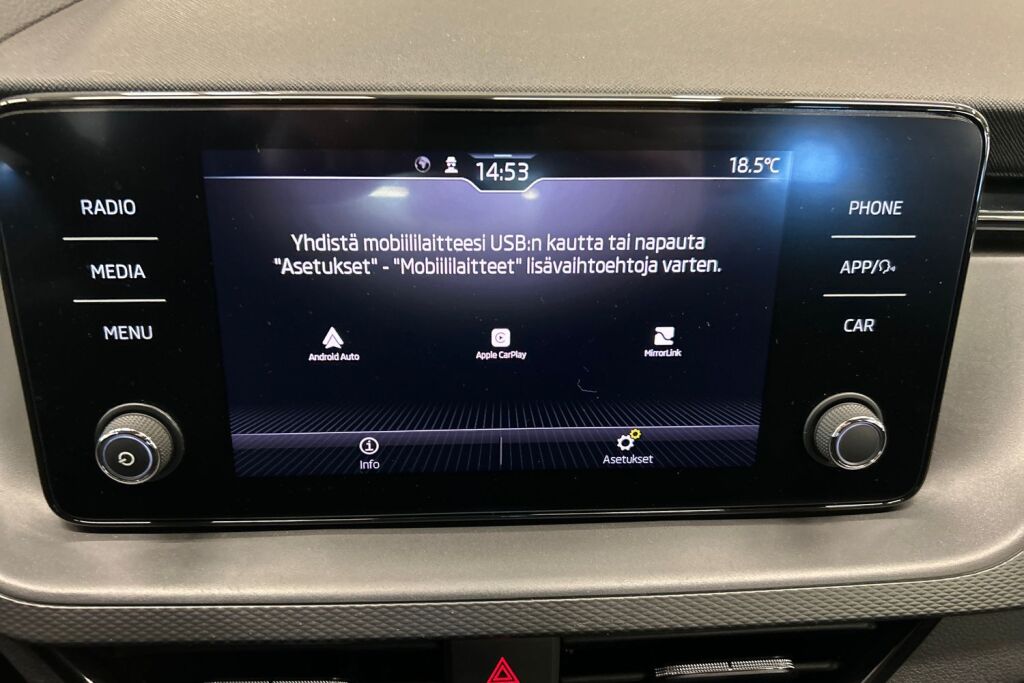 SKODA Scala 2023 1.0 TSI 95 Ambition