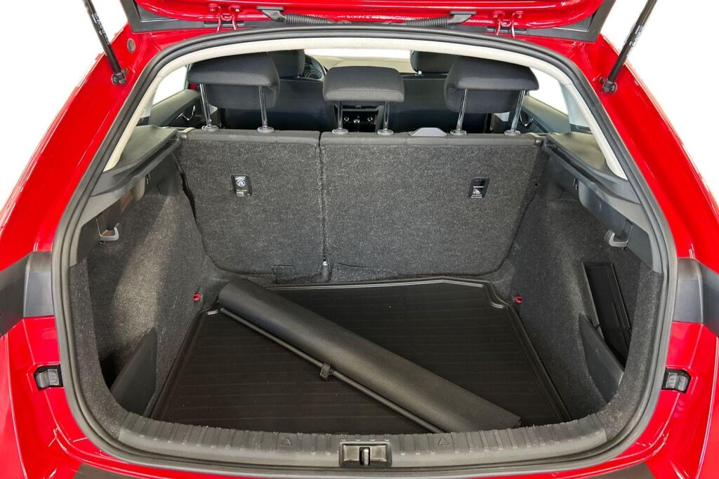 SKODA Scala 2023 1.0 TSI 95 Ambition