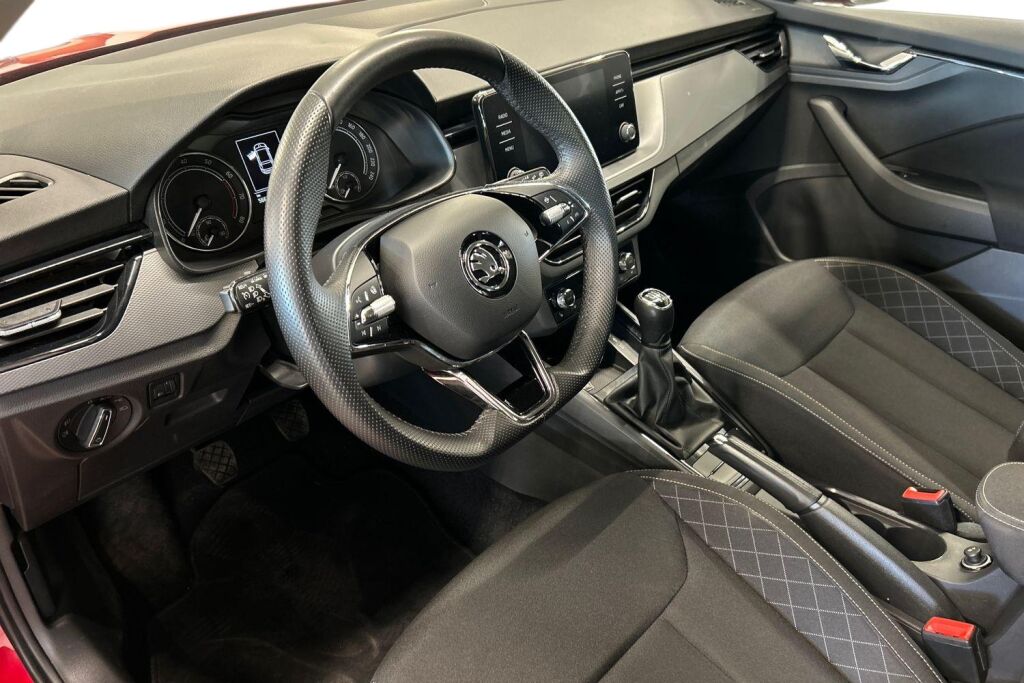 SKODA Scala 2023 1.0 TSI 95 Ambition