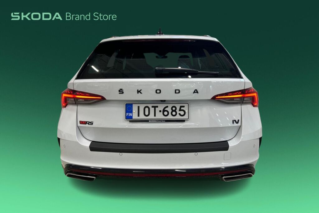 SKODA OCTAVIA 2022 Combi 1.4 TSI PHEV RS iV DSG Autom.
