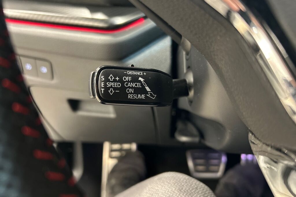 SKODA OCTAVIA 2022 Combi 1.4 TSI PHEV RS iV DSG Autom.