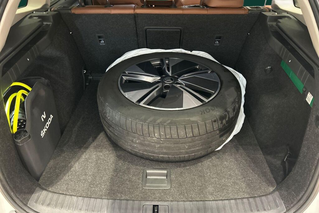 Skoda Enyaq 2021 80x 4x4 iV