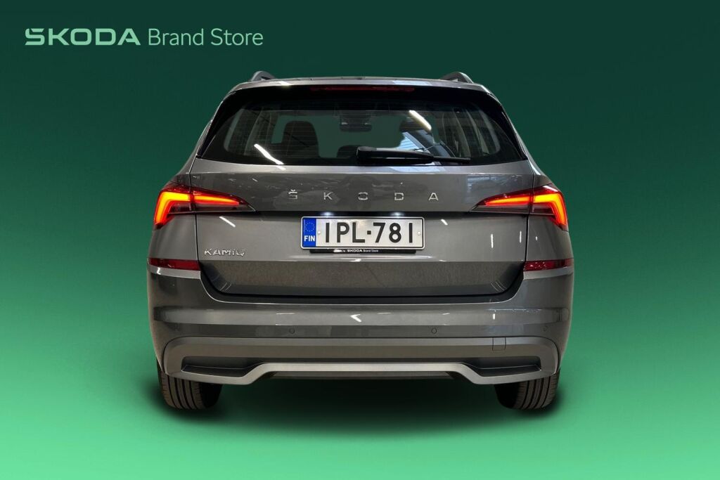 Skoda Kamiq 2022 1.0 TSI 110 Ambition