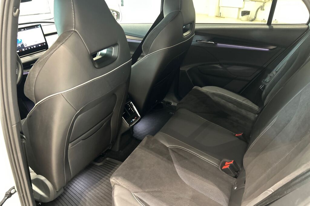 Skoda Enyaq 2022 80x 4x4 SportLine iV