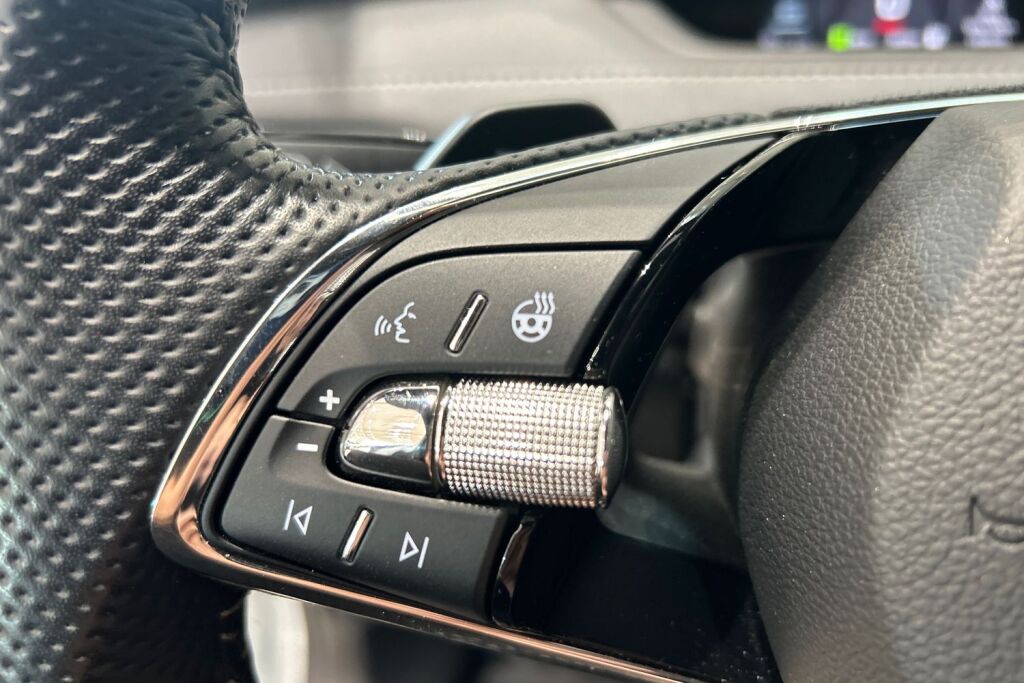 Skoda Enyaq 2022 80x 4x4 SportLine iV