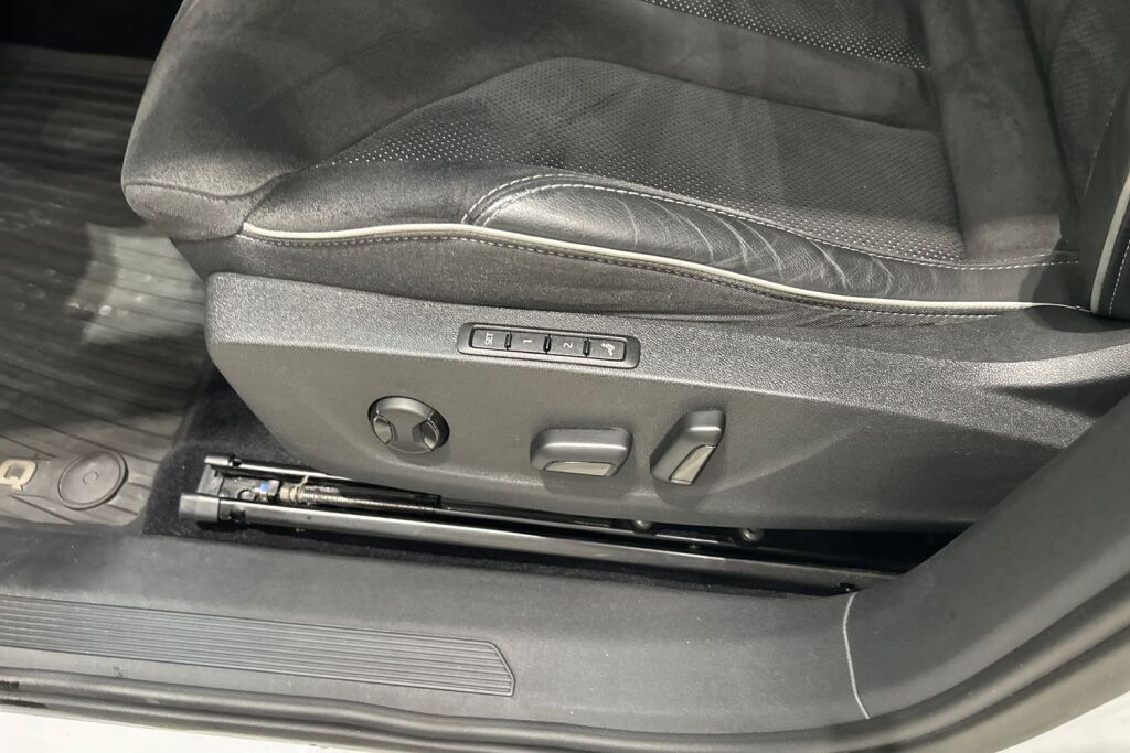 Skoda Enyaq 2022 80x 4x4 SportLine iV